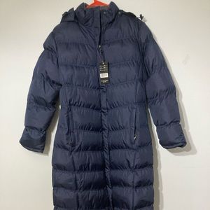 u2 wear puffer coat